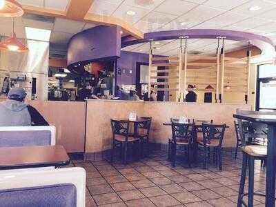 Taco Bell, Calabasas