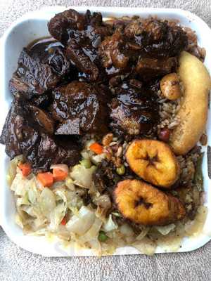 Sticky's West Indian-American Restaurant, Irvington