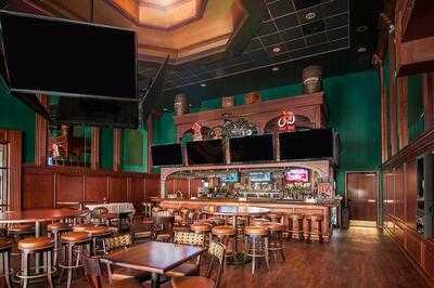 Paddy O'neill's Irish Pub & Grill