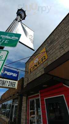 Jen's Dinky Diner, Eagle River