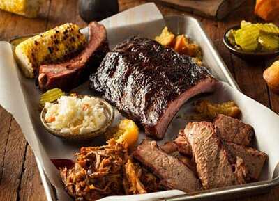 Honey Creek Bbq, Grove