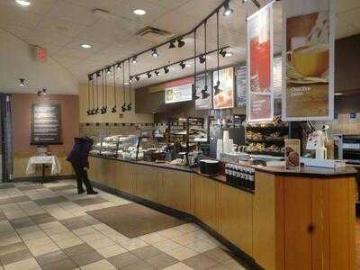 Panera Bread, Amherst