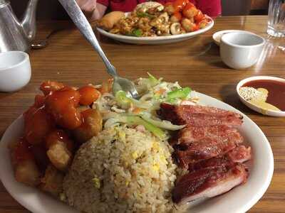 Happy Family Restaurant