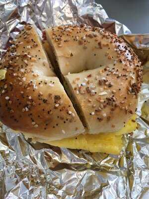 Hole Lot of Bagels, Middletown