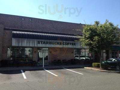 Starbucks, Wilton