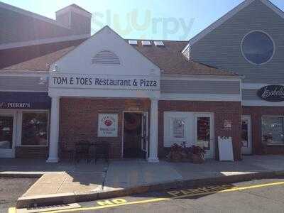 Tom-E-Toes Restaurant and Pizza, Wilton