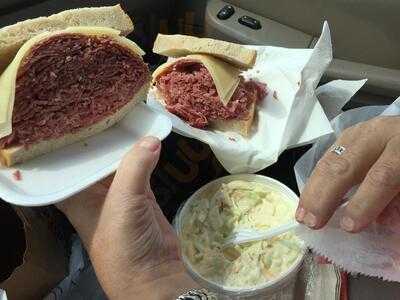 Bread Basket Deli, Oak Park