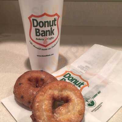 Donut Bank Bakery and Coffee, Newburgh