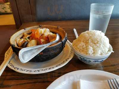 Jen Jen's Chinese Restaurant