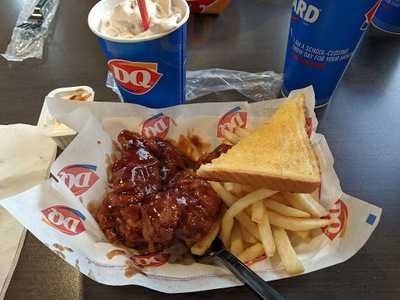 Dairy Queen Grill & Chill, Paris