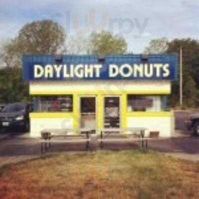 Daylight Donuts