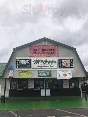 Magoo's Ice Cream And Sandwich