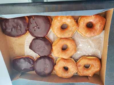 Ron's Donuts and Bakery, Washington