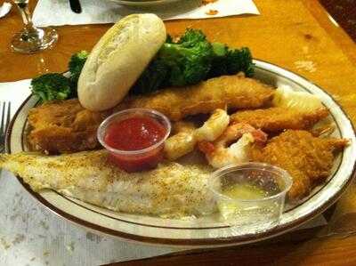 The Old Log Cabin Restaurant, Forest Lake