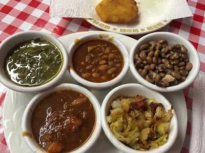 Sylvia Maes Soul Food, Jacksonville