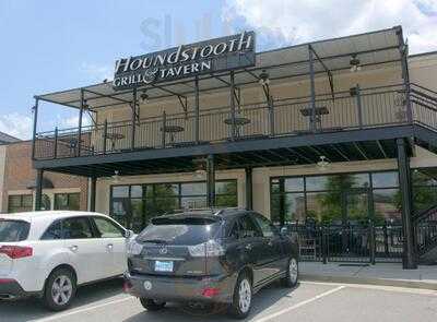 Houndstooth Grill & Bar