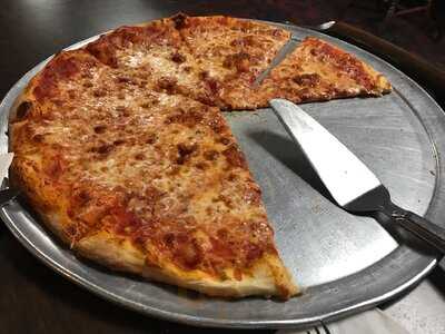 Ralph's Pizza