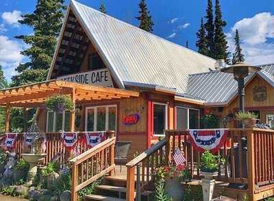 Creekside Cafe & Bakery