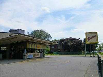 Dukes Drive In, Bridgeview