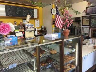 Grannys Donuts, West Saint Paul