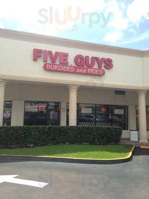 Five Guys, Pinecrest