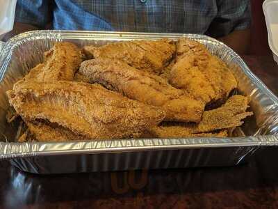 Big T's Seafood Restaurant, Grovetown