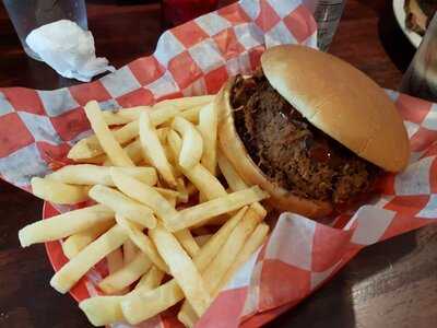 Straight Off The Road Bbq menu