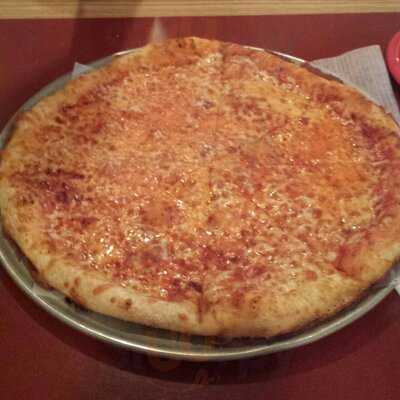 Gino's Pizza & Spaghetti House, Elkins