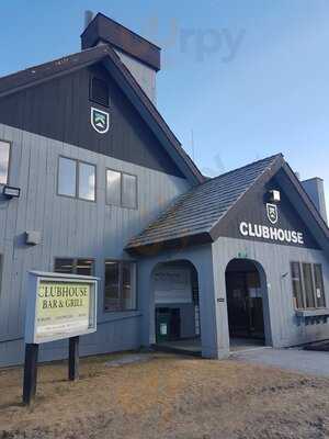 Clubhouse Bar & Grill