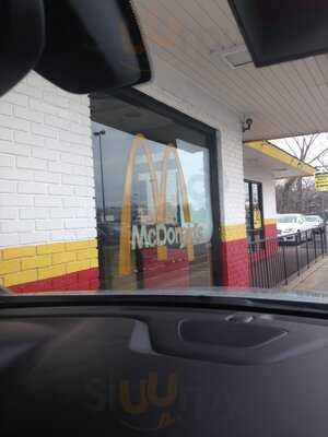 McDonald's, Saddle Brook