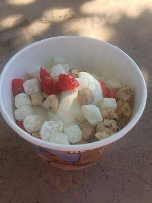 Menchie's Frozen Yogurt, South El Monte