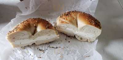 Maggie's Bagels Grill & Deli, Saddle Brook