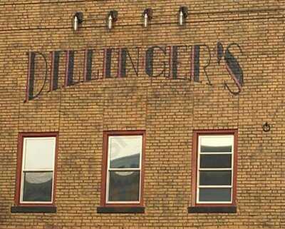 Dillinger's, Peru