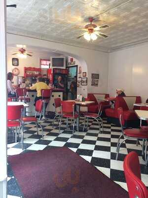 Newellstown Diner, Saint Clairsville