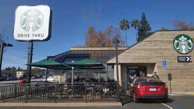 Starbucks, La Crescenta