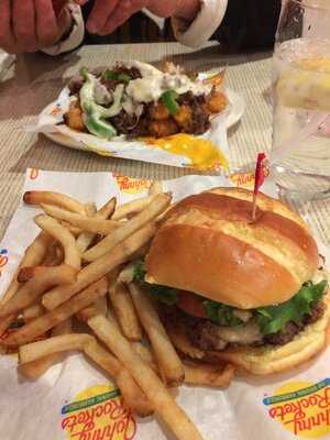 Johnny Rockets, Camp Verde