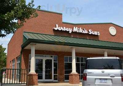 Jersey Mike's Subs, Clover