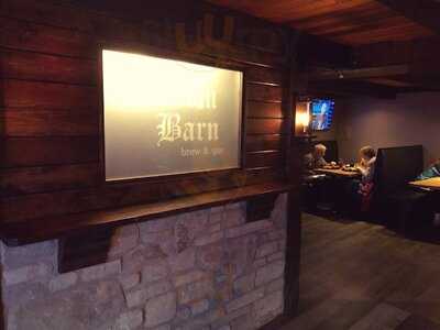 Brown Barn Tavern, Chardon