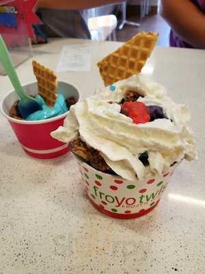 Froyo Twist, Chardon