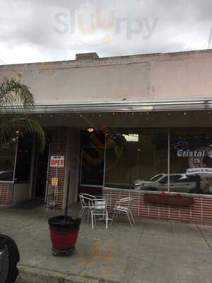 Cristal Bakery & Restaurant, Sanger