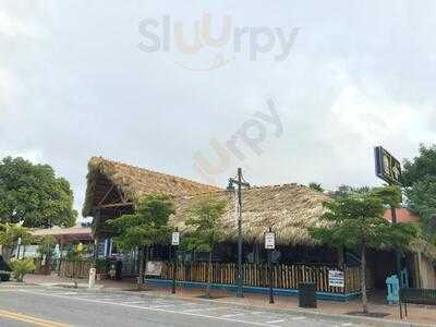 Gilligan's Island Bar And Grill