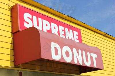 Donut Supreme, Graham