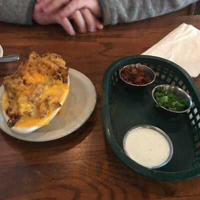 Snuffer's Restaurant & Bar