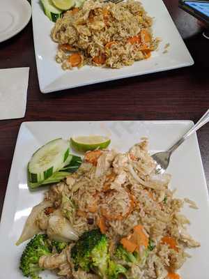 Noi's Thai Kitchen