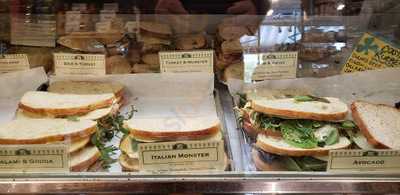 Coastal Green Grocer