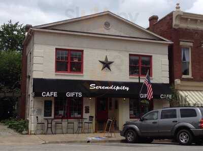 Serendipity Cafe & Gifts, La Grange