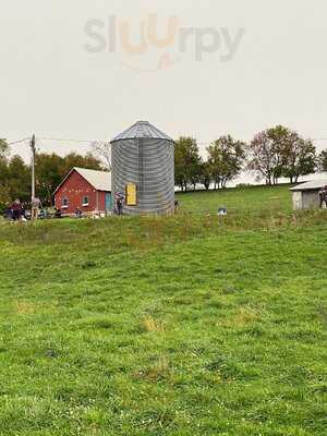 Luna Valley Farm, Decorah