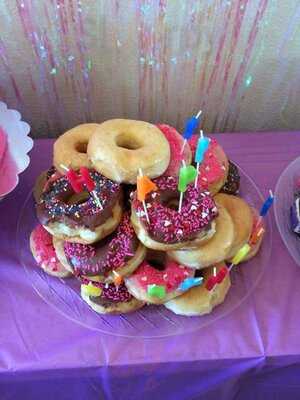 Donut Palace