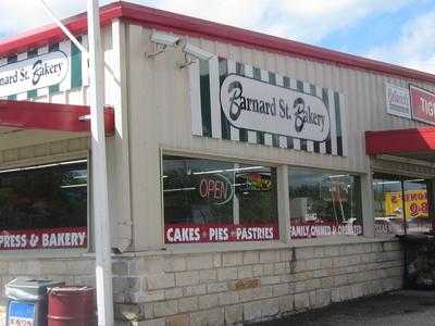 Barnard Street Bakery, Glen Rose