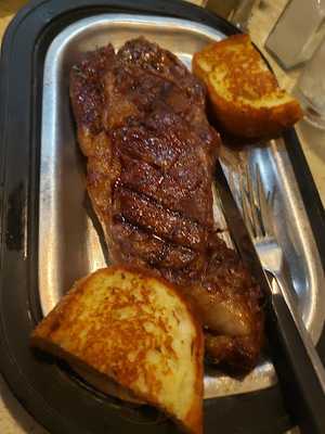 Cedars Restaurant and Spirit Lounge